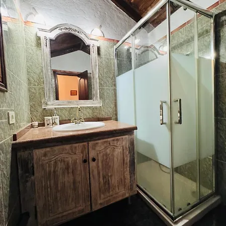 Balcones De Erques *