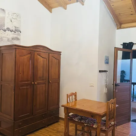 Balcones De Erques *