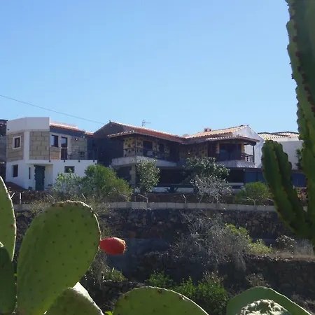 Balcones De Erques 度假居 *